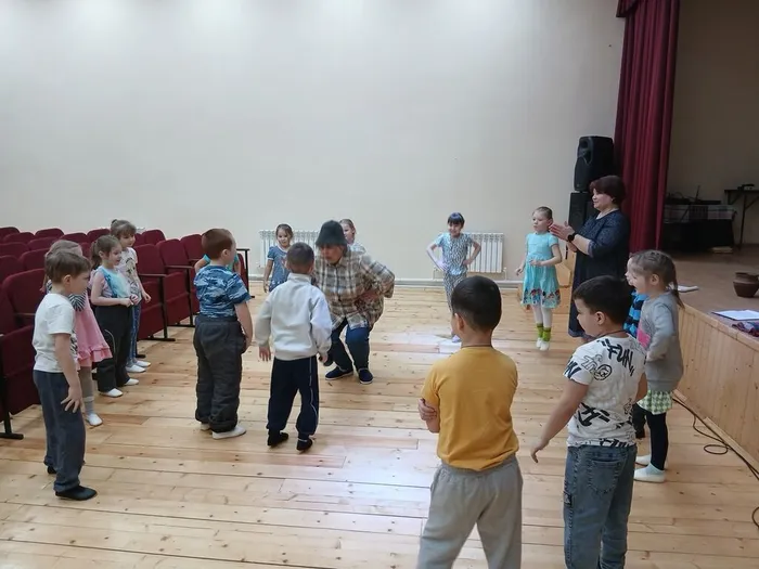 Дети участвовали в играх