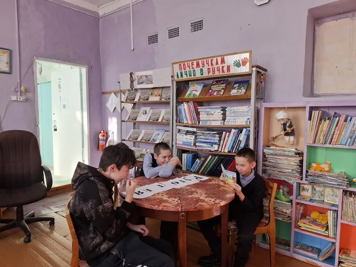 Команды выполняли задания