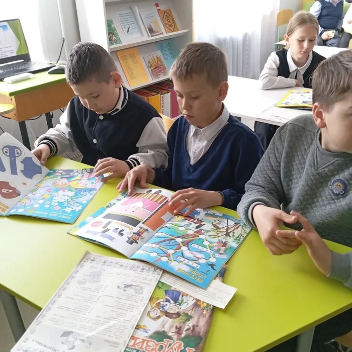 ЖУРНАЛЬНОЕ АССОРТИ «С МУРЗИЛКОЙ ИНТЕРЕСНО ЖИТЬ»