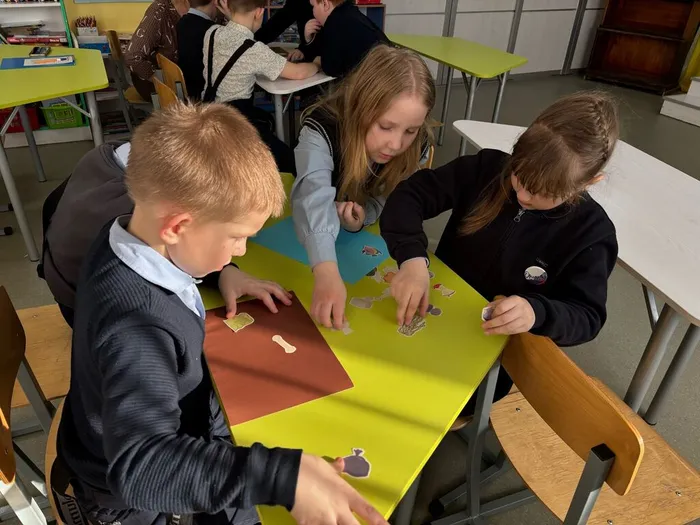 Дети приняли участие в играх