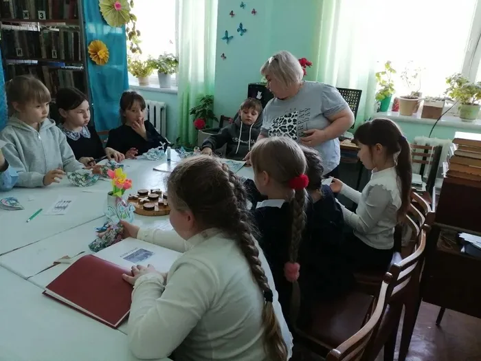 Дети познакомились с книгами о птицах