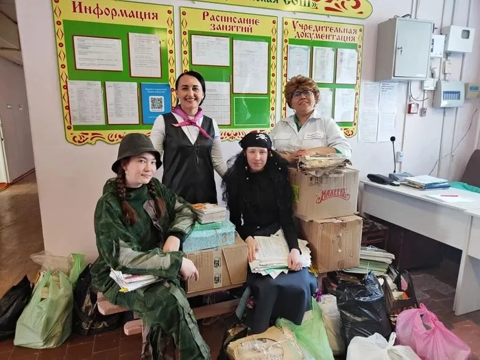 Вот такие герои встречали участников бумбатла