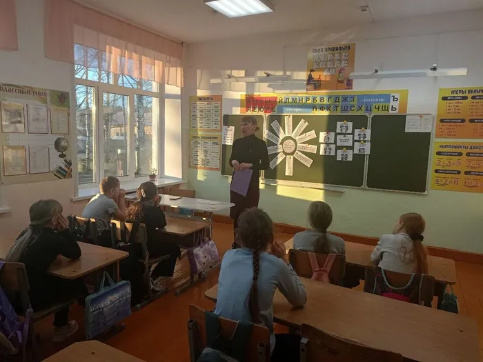 В начале мероприятия каждый юный читатель вспомнил свою любимую сказку и её героев