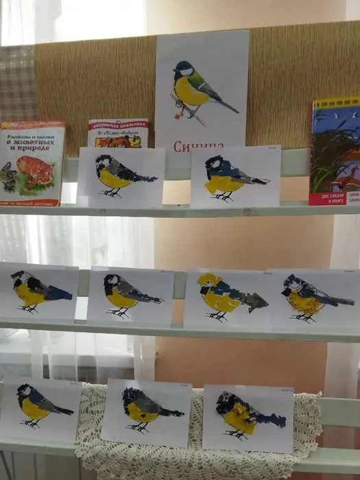 Ребята нарисовали синичек