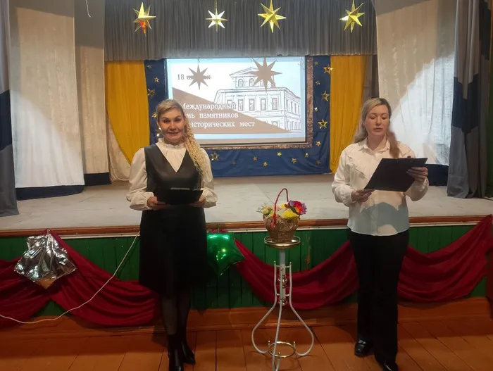 Ведущие рассказали о забавных памятниках