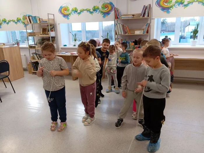 Дети с удовольствием приняли участие в играх