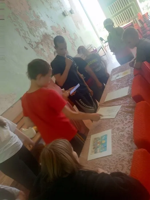 Дети выполняли задания