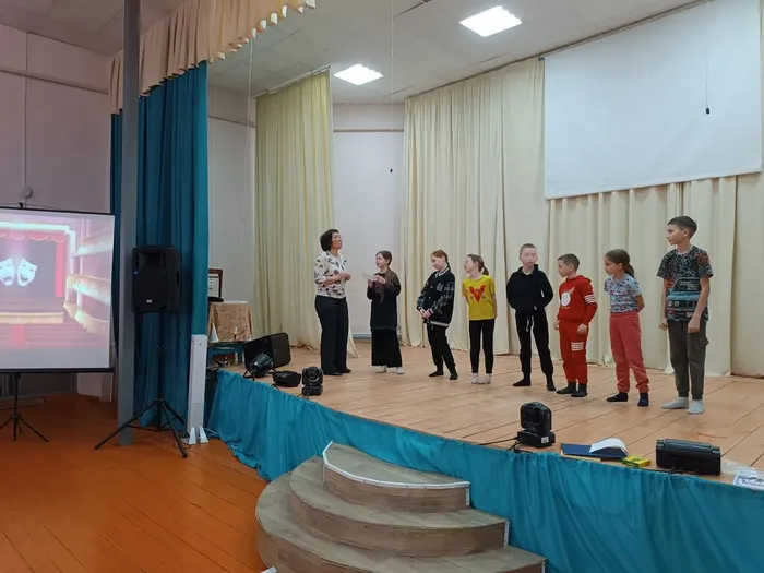 Дети участвовали в инсценировках