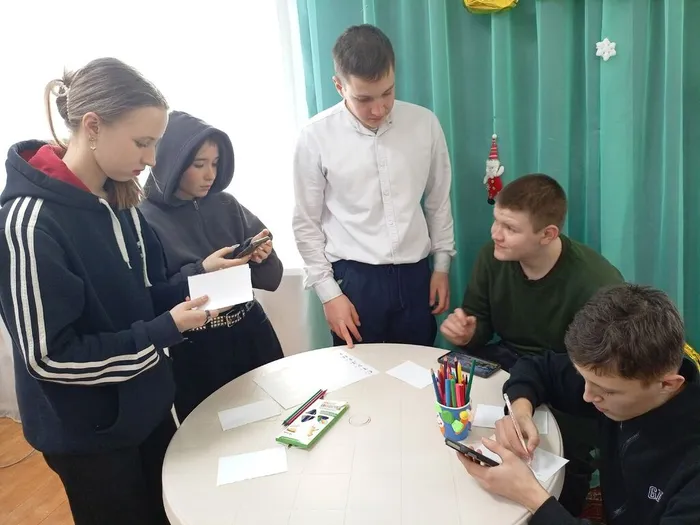 Участники выполняли задания