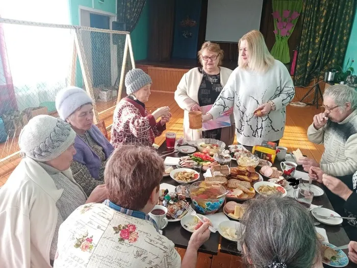 Участники встречи выполняли забавные задания