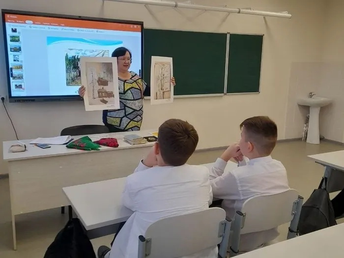 Участники рассмотрели картины рязанских и увинских художников по произведениям Сергея Есенина