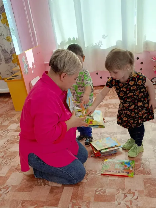 Дети познакомились с книгами