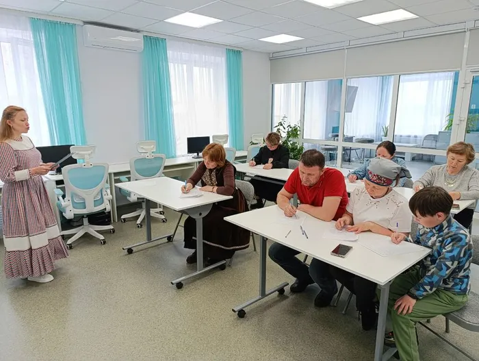 Участники диктанта