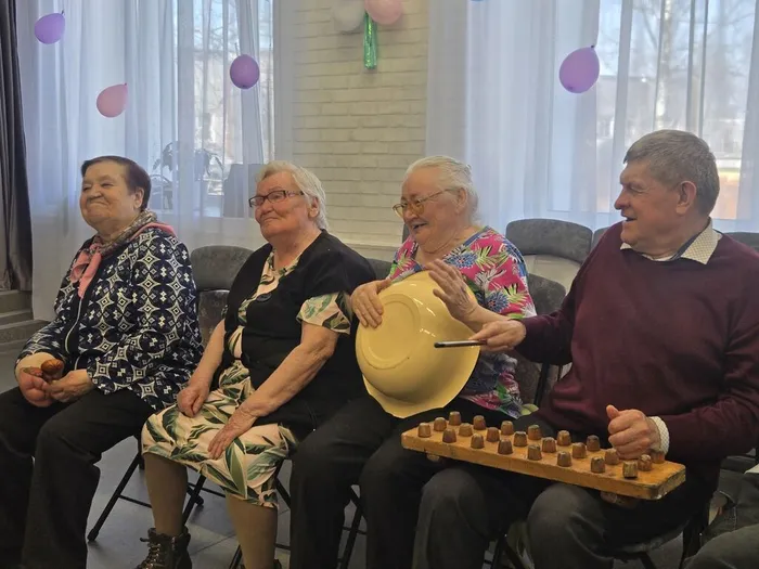 Участники клуба весело провели время