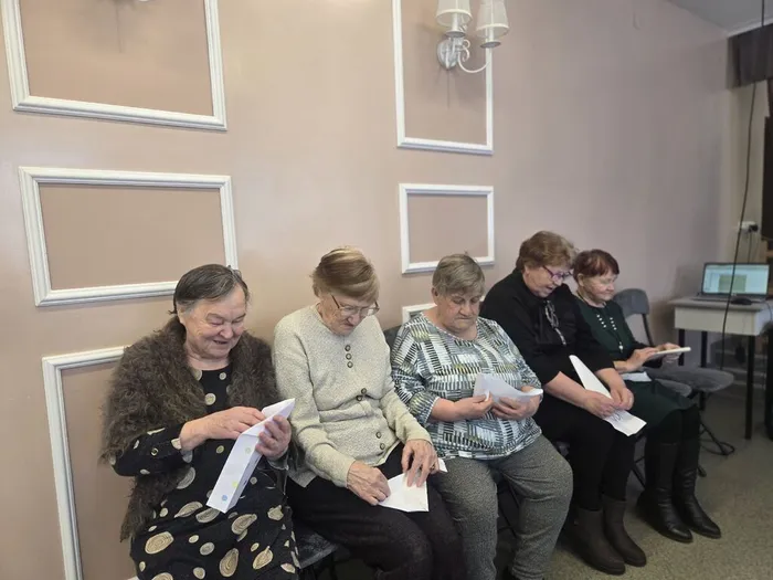 Члены клуба выполняли интересные задания