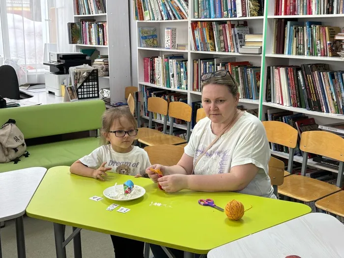 Дети своими руками создали игрушку-антистресс «Капитошку»