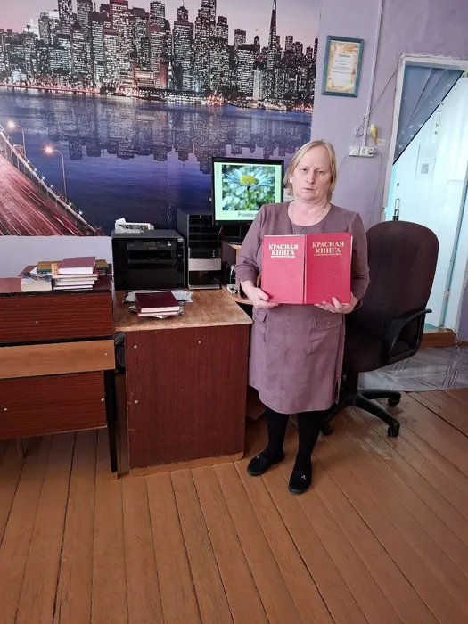 Библиотекарь познакомила ребят с книгами