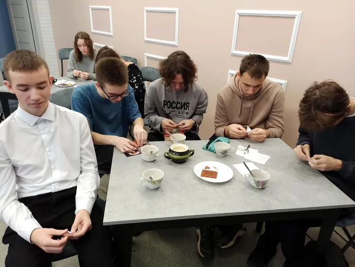 Участники мероприятия сделали оригами с желанием