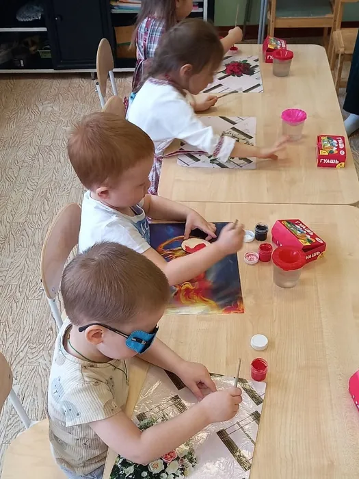 Дети с удовольствием участвовали в арт-часе