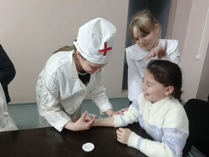 Дети попробовали себя в разных профессиях